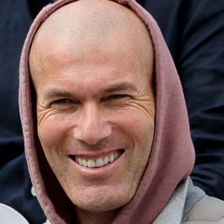 Zidane wurde zum Botschafter des Formel-1-Teams “Alpine” ernannt. Das hindert ihn jedoch nicht daran, bereits in dieser Saison einen Club zu übernehmen.